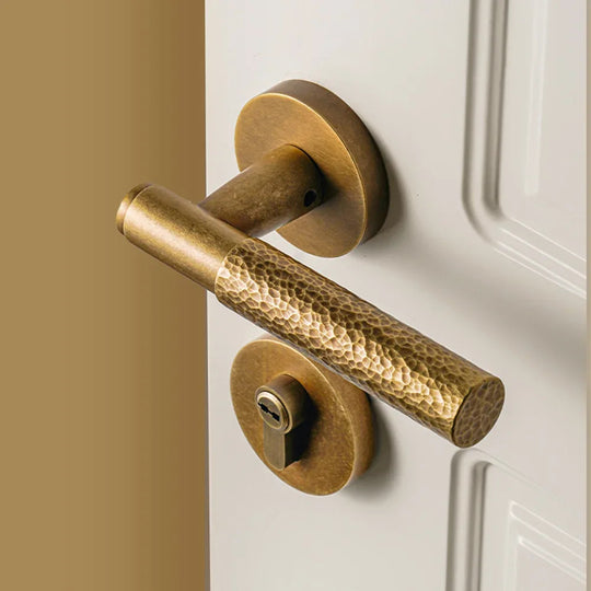 Dooroom Luxury Brass Hammered Polished Door Lock Hidden Single Lock Bedroom Indoor Bathroom Door Handle Wood Door Lever Frontier General Hardware